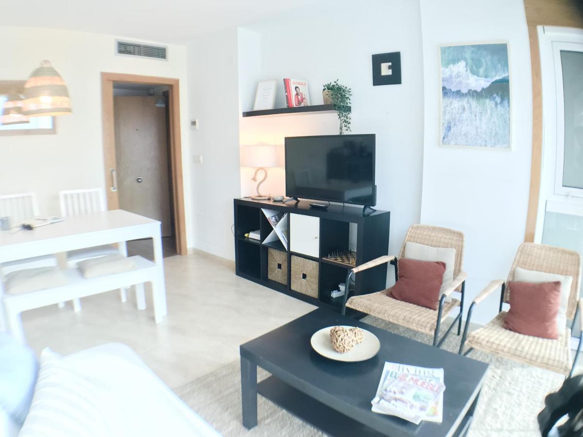 Apartamento Estilo Costero Al Lado De La Playa Gayanes   Exterior photo